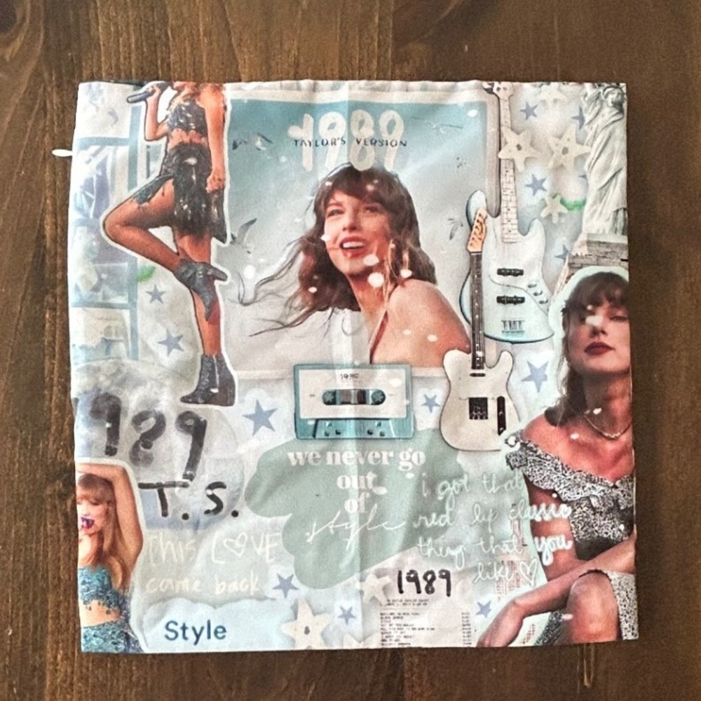 Taylor Swift Pillow Covers 1989 2pc Set Swiftie Eras Tour Pop Culture Music Home